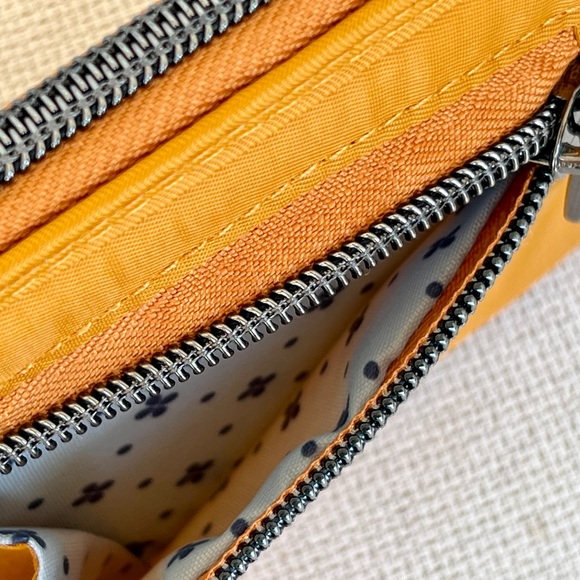 Lug Handspring Mini RFID Wallet (Amber Yellow) NWOT - Picture 3 of 4